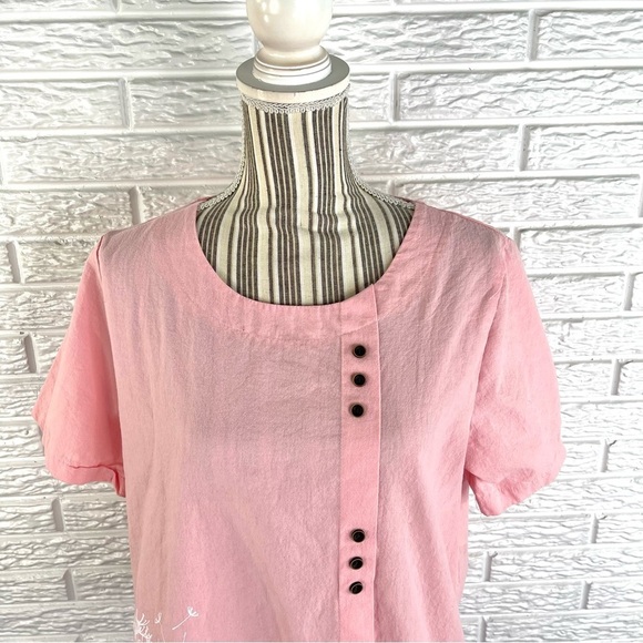 Vintage Pink and White Dandelion Asymmetric Button Up Shirt Size Large - Picture 2 of 8